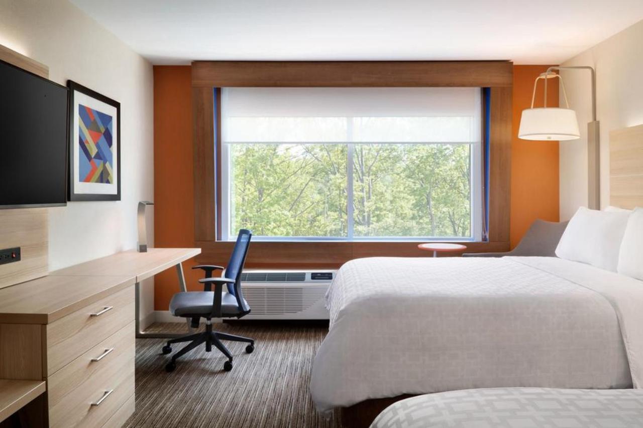 Holiday Inn Express - Blair By Ihg Bagian luar foto